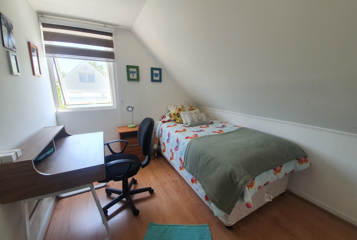 Dormitorio 4