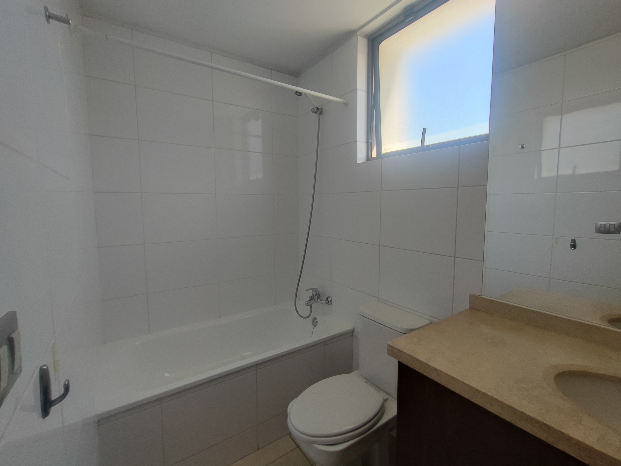 Baño segundo piso maria monvel 811